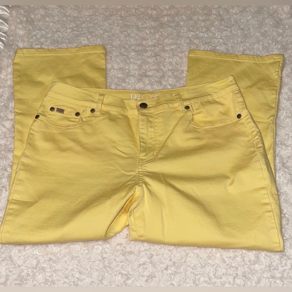 Diane Gilman Cropped Yellow Pants (12P) - Picture 12 of 14